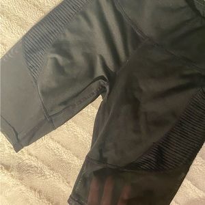 Bike shorts with mesh and pockets
